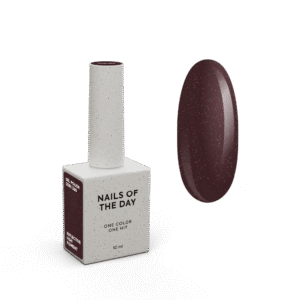 NAILSOFTHENIGHT „Let’s Special Odri“ – šiltos vyšninės spalvos su atspindinčiu efektu gelinis nagų lakas 10 ml